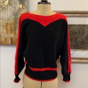 Neiman Marcus Long Sleeve Sweater